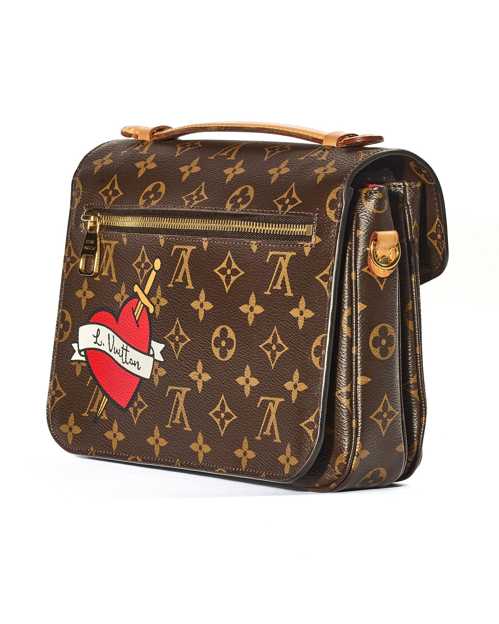 Women's Louis Vuitton Clutch Bag Mètis Patches Monogram For Sale