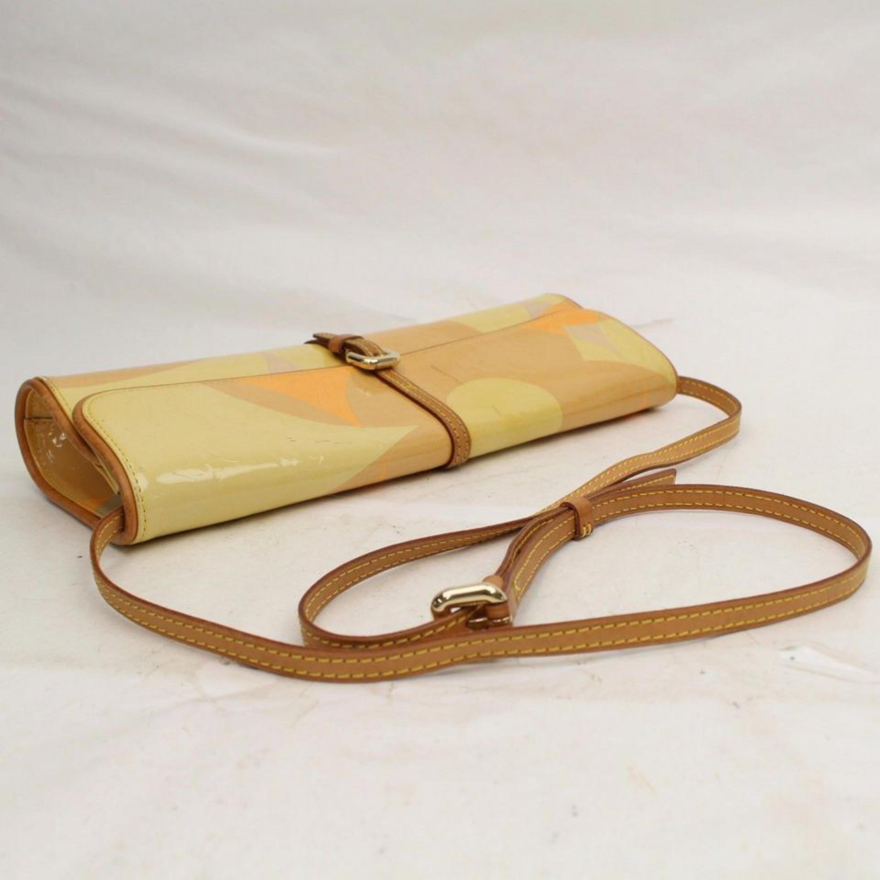 Louis Vuitton Pochette Monogram Vernis Fleur 868598 Yellow Patent Leather Should For Sale 6