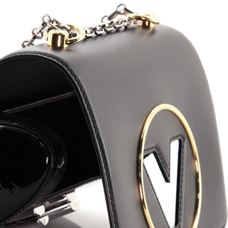 Women's or Men's Louis Vuitton Pochette Twist Handbag Leather with Monogram Vernis