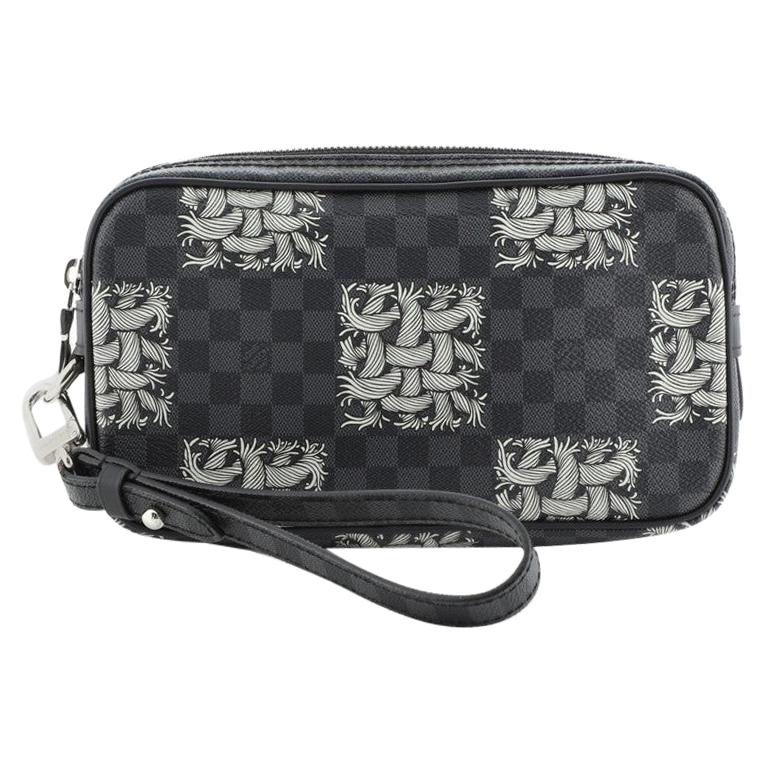 New in Box Louis Vuittom Men Multi Pochette Black Gray Bag For Sale at  1stDibs