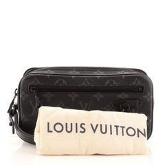 Louis Vuitton Pochette Volga Monogramm Eclipse Segeltuch