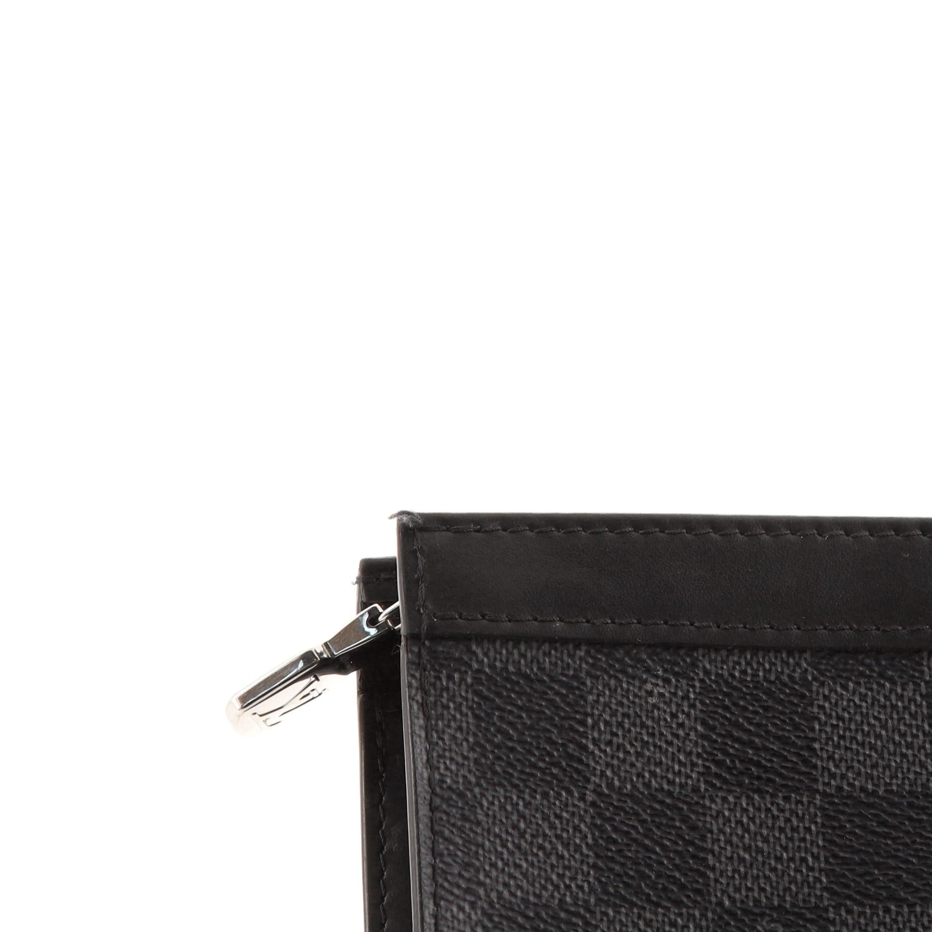 Louis Vuitton Pochette Voyage Damier Graphite MM In Good Condition In NY, NY
