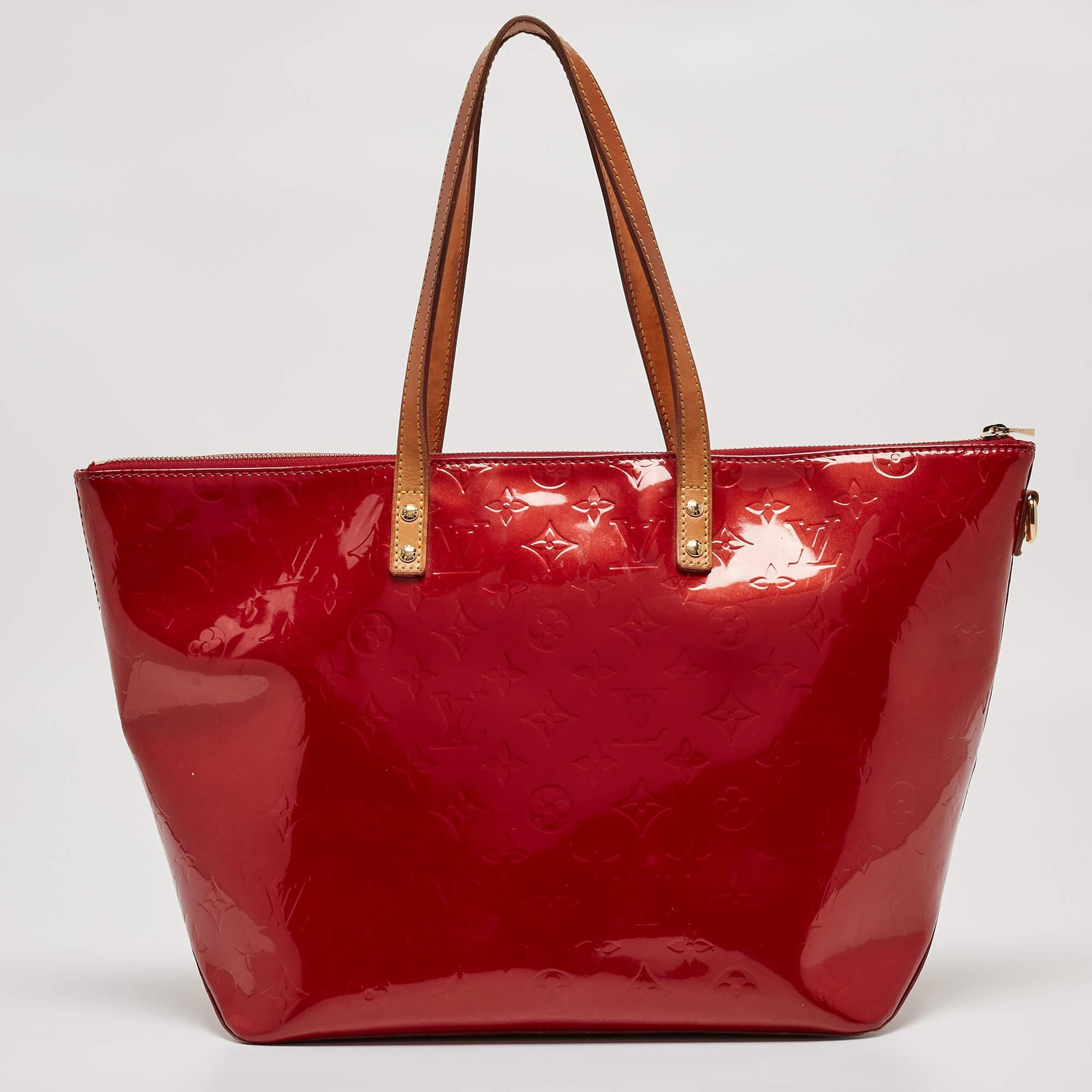 Women's Louis Vuitton Pomme D’amour Monogram Vernis Bellevue GM Bag For Sale