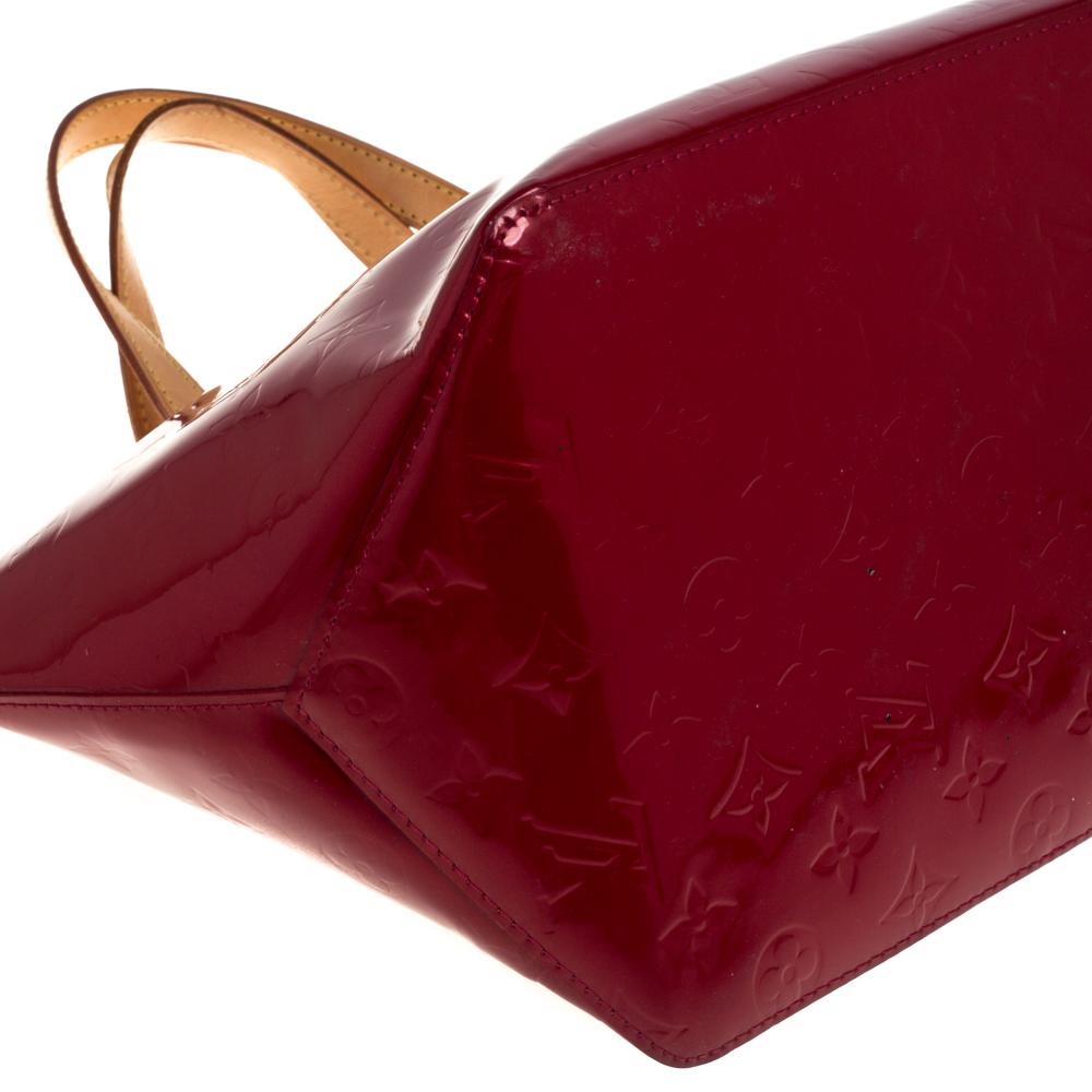Women's Louis Vuitton Pomme D’amour Monogram Vernis Bellevue PM Bag
