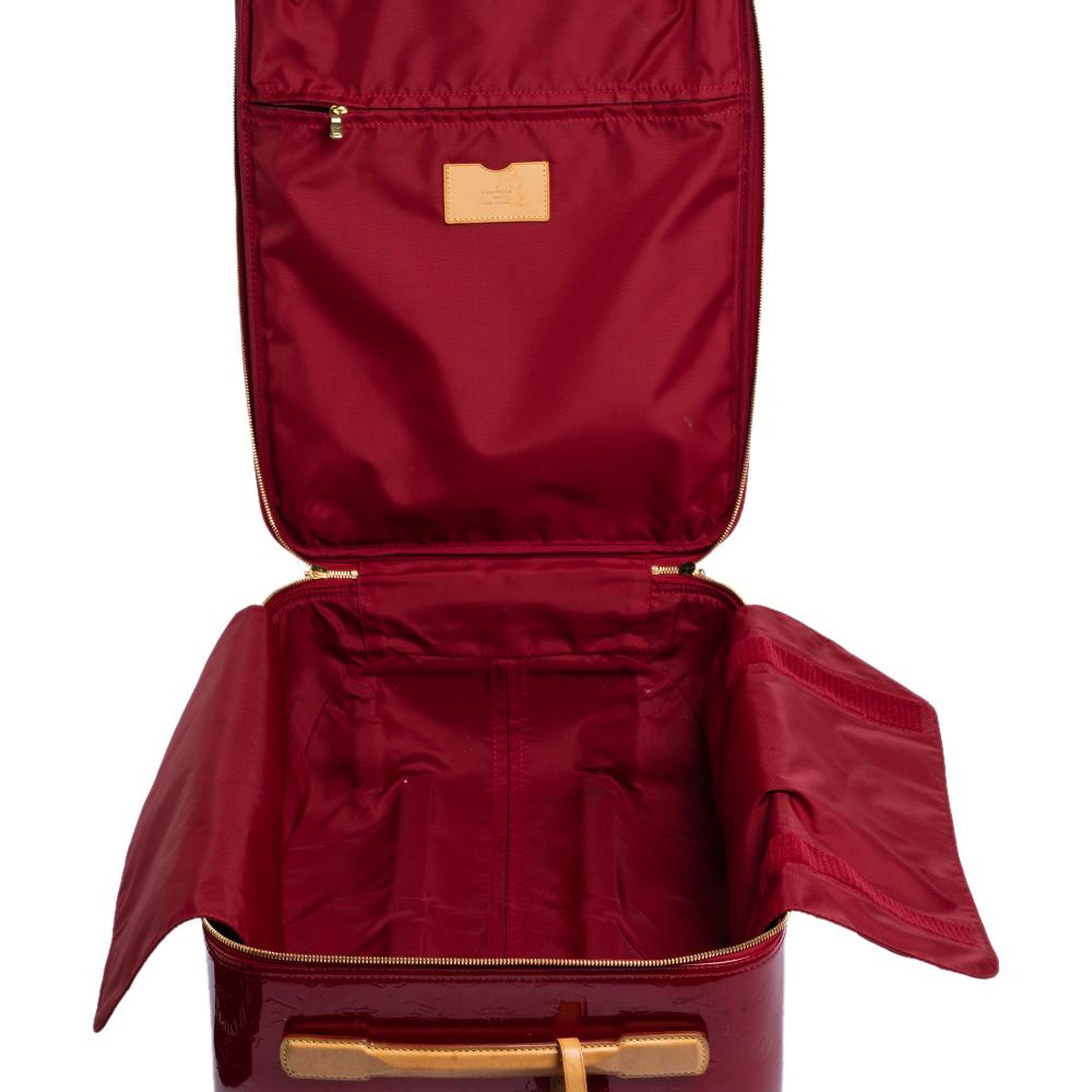 Louis Vuitton Pomme D’amour Monogram Vernis Pegase 45 Suitcase 2