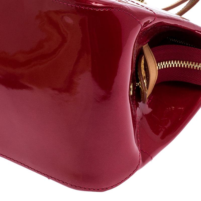 Women's Louis Vuitton Pomme D’amour Monogram Vernis Rosewood Avenue Bag