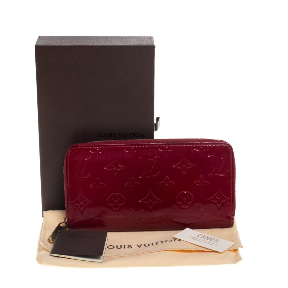 Louis Vuitton Pomme D’amour Monogram Vernis Zip Around Wallet 6