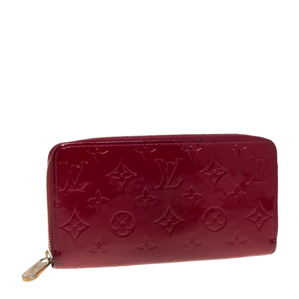 Red Louis Vuitton Pomme D’amour Monogram Vernis Zip Around Wallet