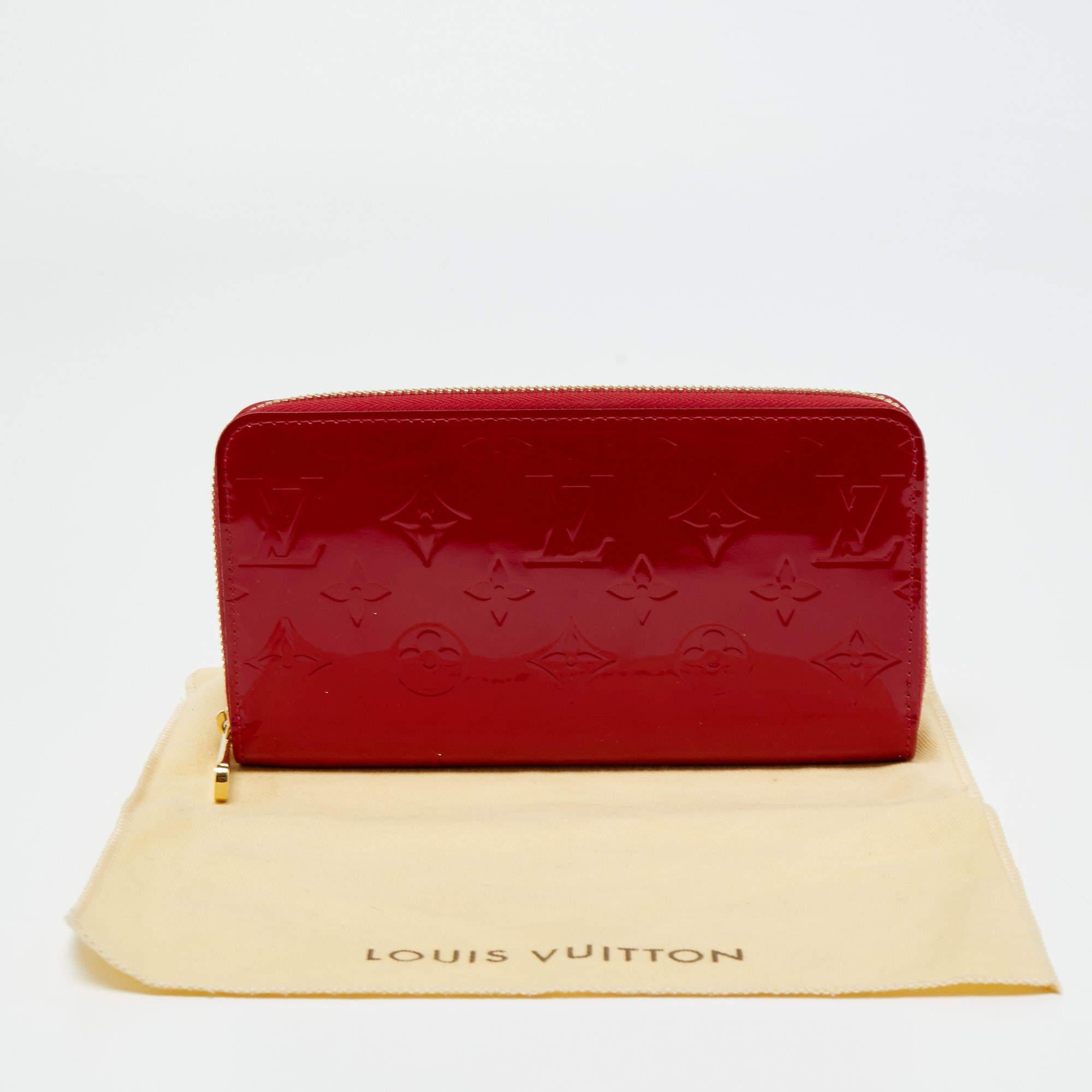 Louis Vuitton Pomme D’amour Monogram Vernis Zippy Wallet 6