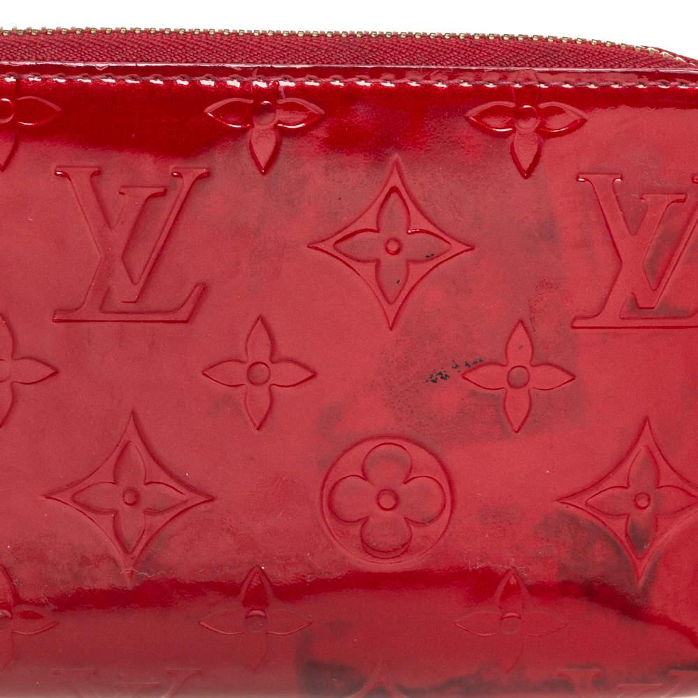 Louis Vuitton Pomme D'amour Monogramm Vernis Zippy Geldbörse im Angebot 1