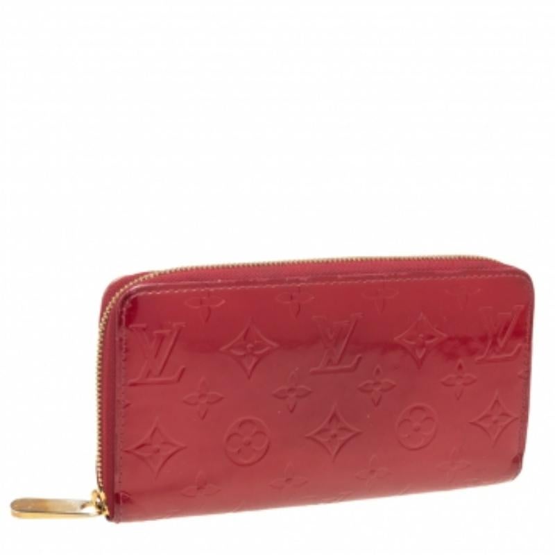 Louis Vuitton Pomme D’amour Monogram Vernis Zippy Wallet For Sale 3
