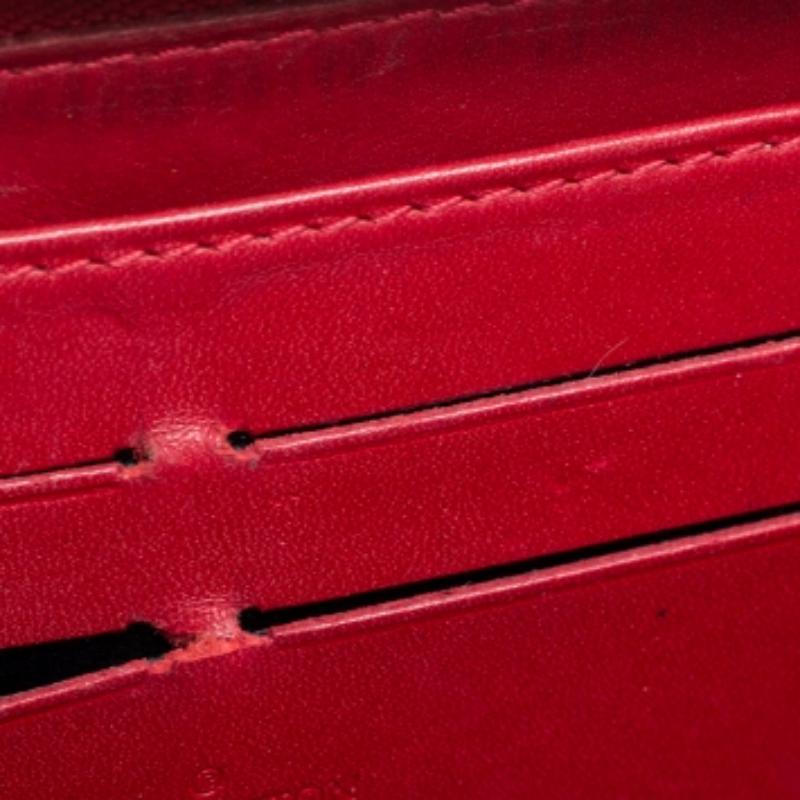 Louis Vuitton Pomme D’amour Monogram Vernis Zippy Wallet For Sale 3
