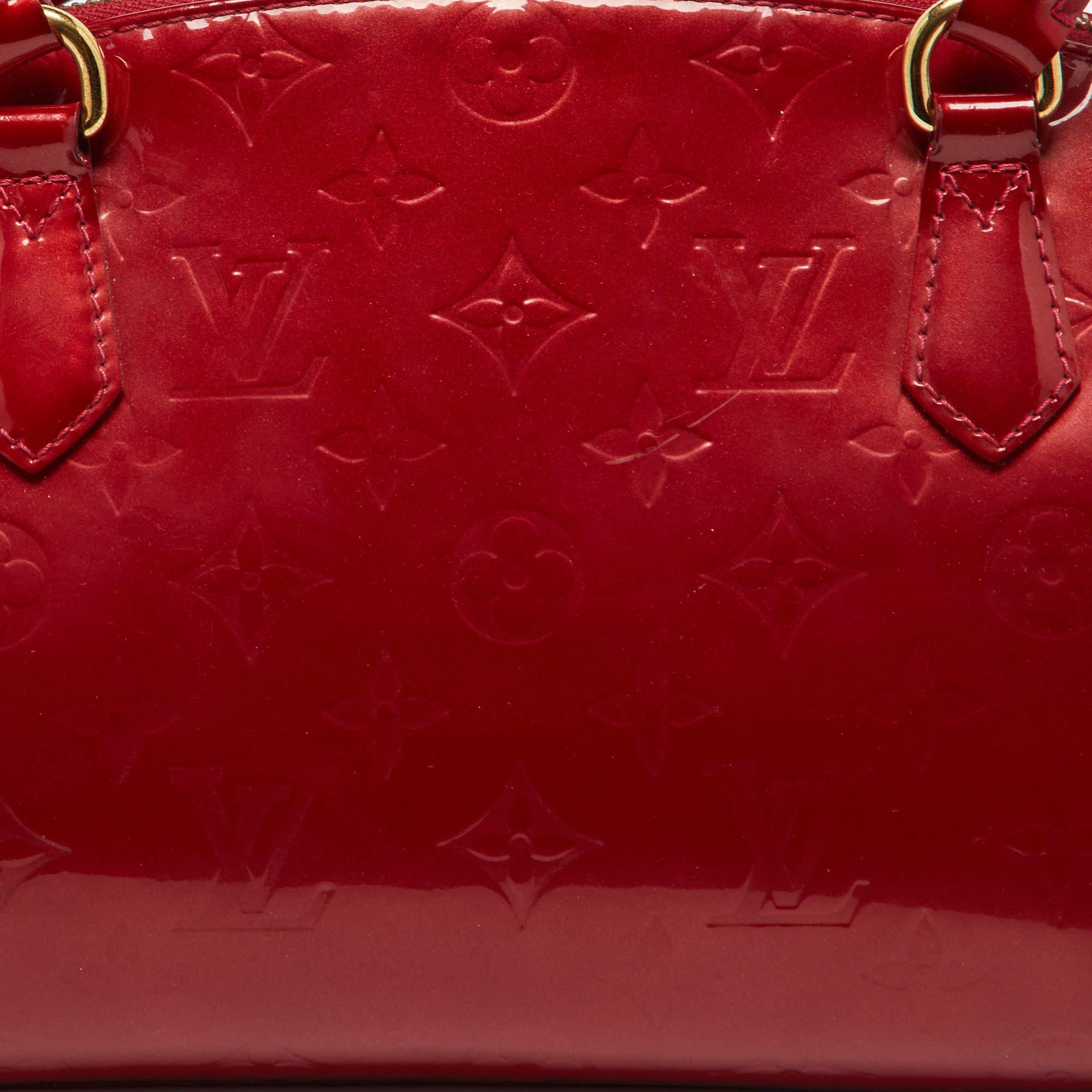 Women's Louis Vuitton Pomme D’Amour Monogram Vernis Sherwood PM Bag For Sale
