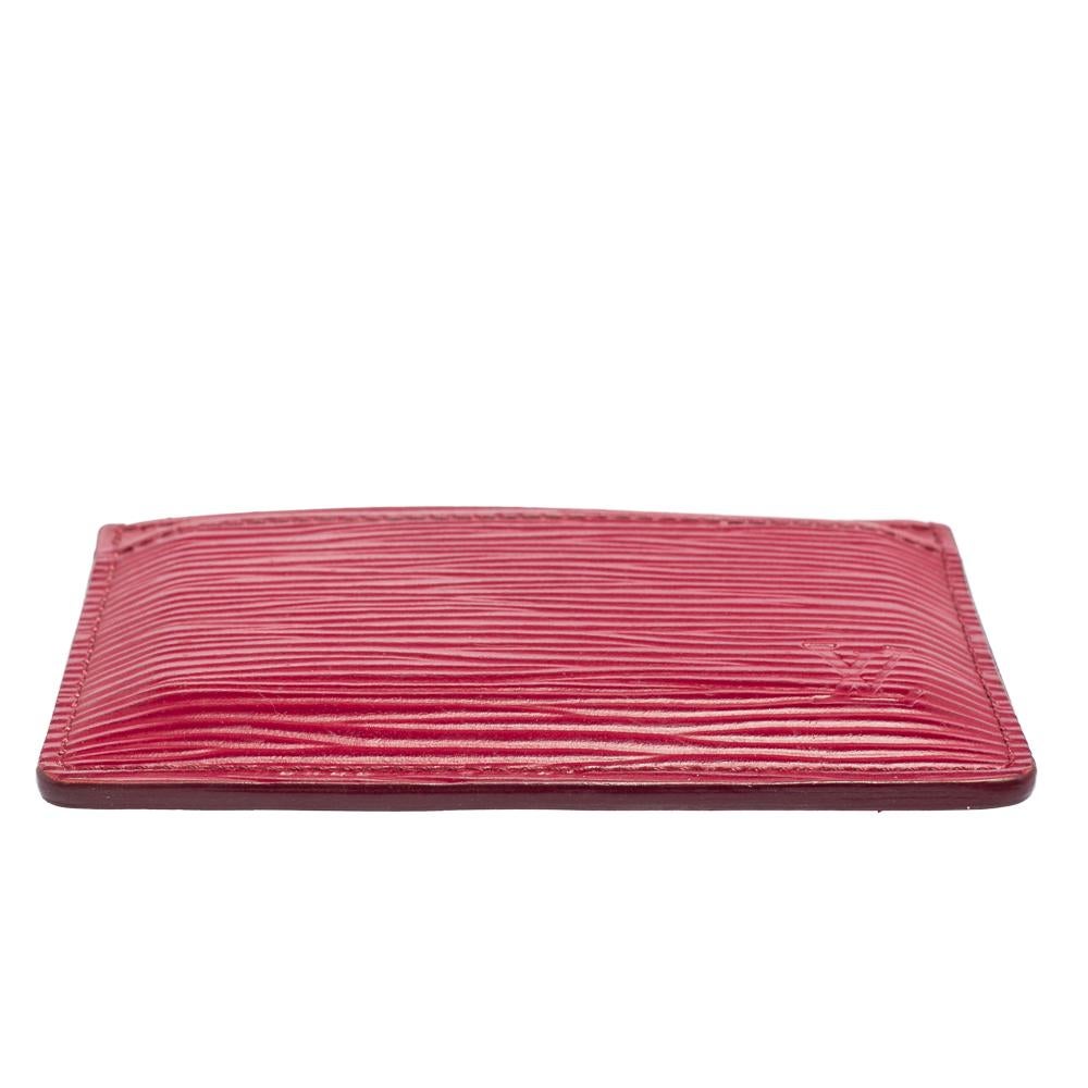 Louis Vuitton Pondichery Pink Epi Leather Card Holder In Good Condition In Dubai, Al Qouz 2