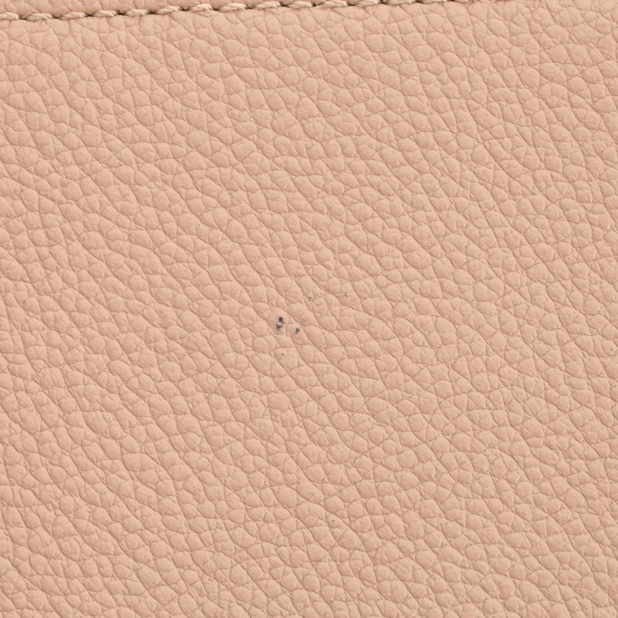 Louis Vuitton Pont Neuf Dune Monogram Empreinte Leather GM Bag en vente 10