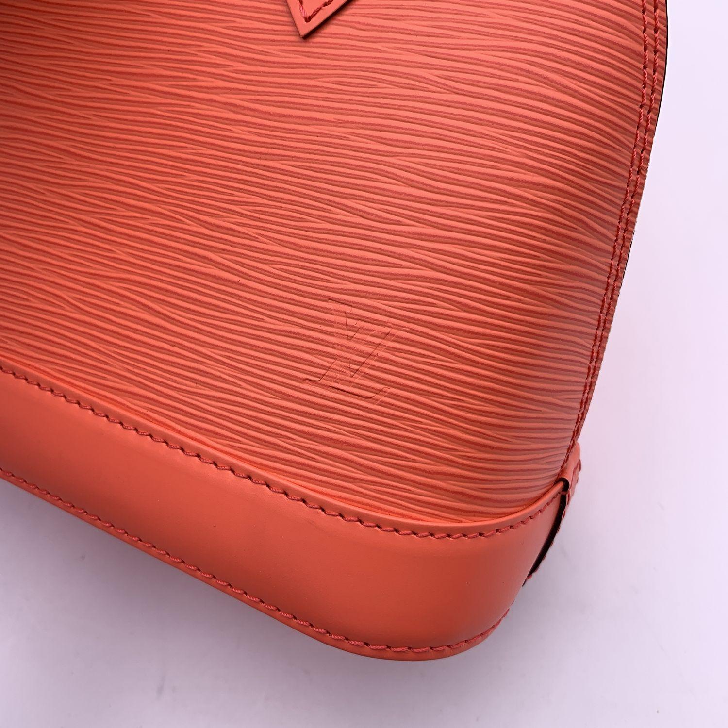 Louis Vuitton Poppy Epi Leather Alma BB Bag Handbag with Strap For Sale 3