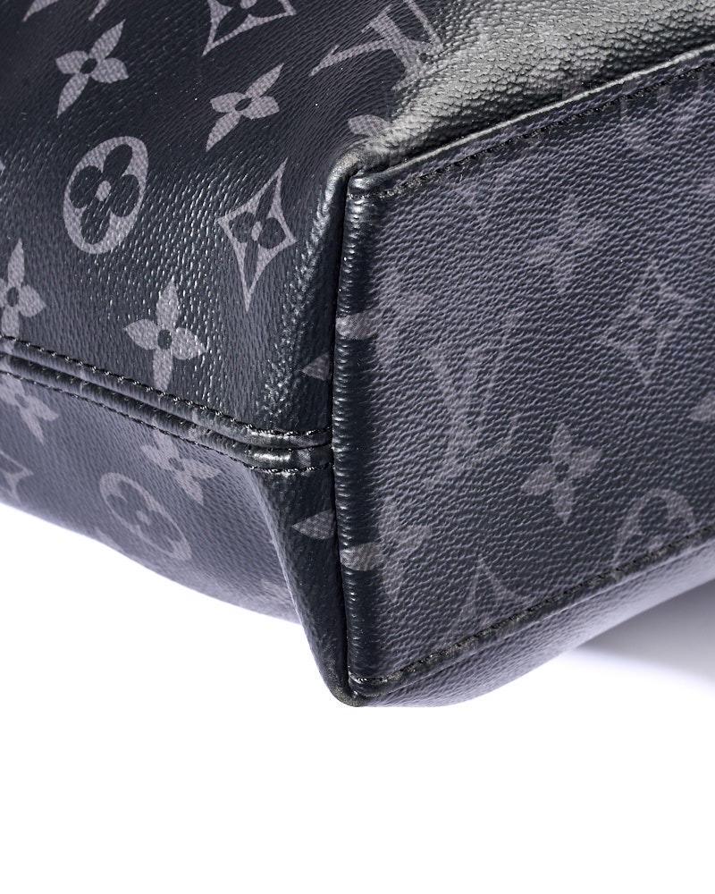 Louis Vuitton Portadocumenti Explorer GM Monogram Eclipse Borsa a mano en vente 6