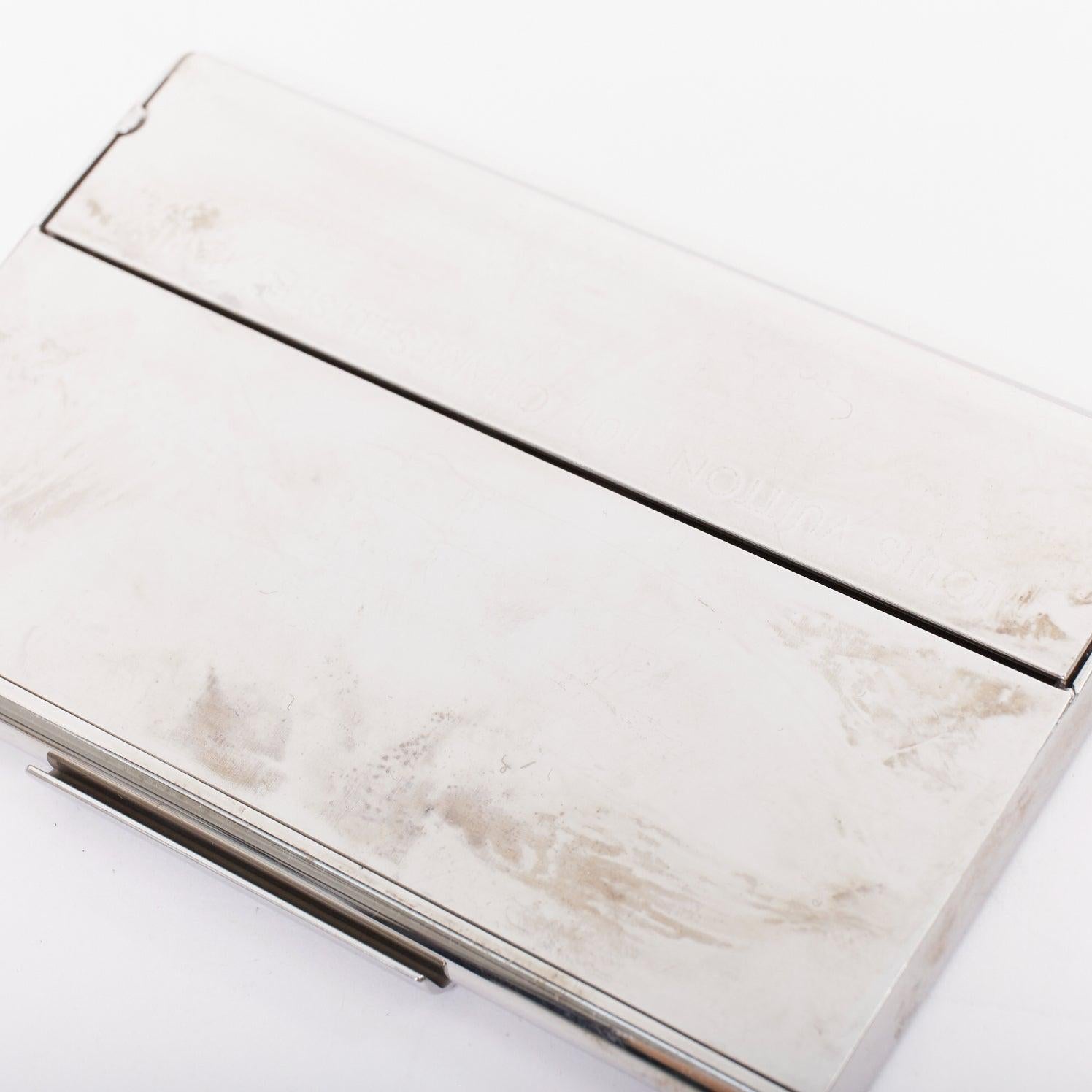 LOUIS VUITTON Porte Carte Champs Elysees metal tono plata  tarjetero recortado en Bastante bueno estado para la venta en Hong Kong, NT