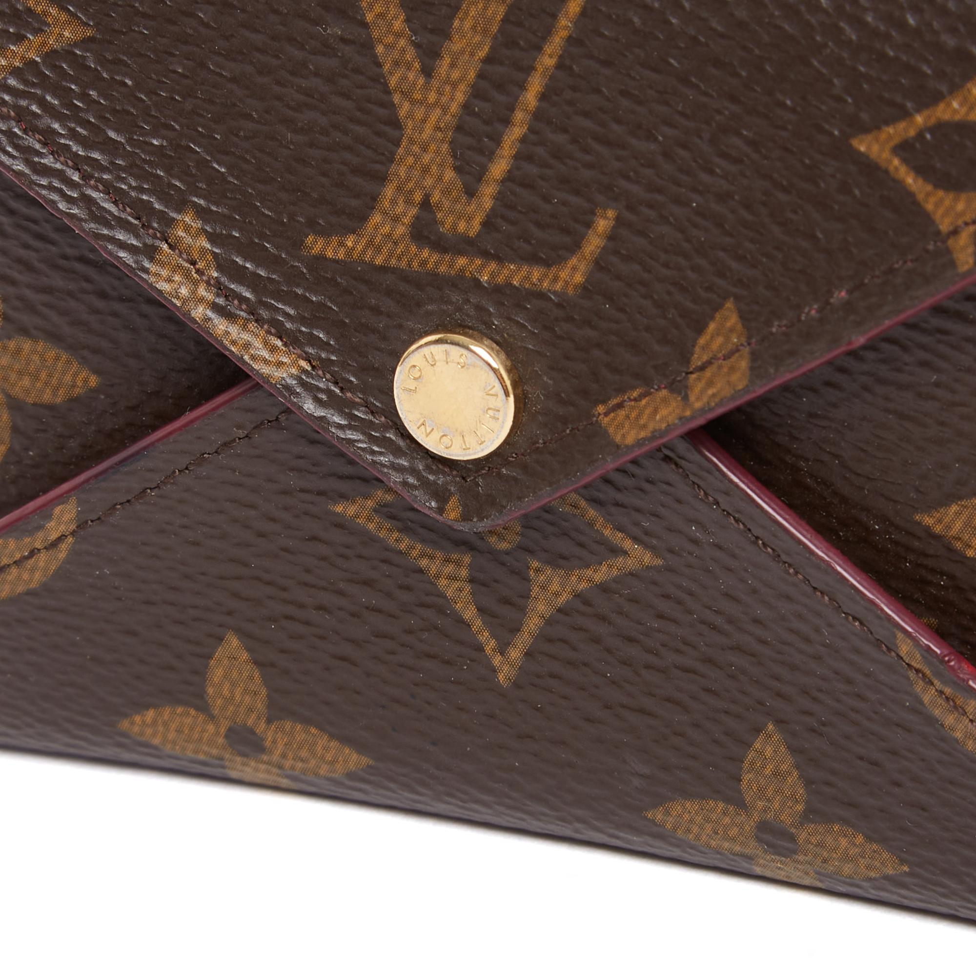 Louis Vuitton Kirigami model coin purse or card holder in LV monogram canvas lined with pink leather, closure with a gold metal logo snap. Width 10 cm x height 7 cm x depth 1 cm (empty). The little 