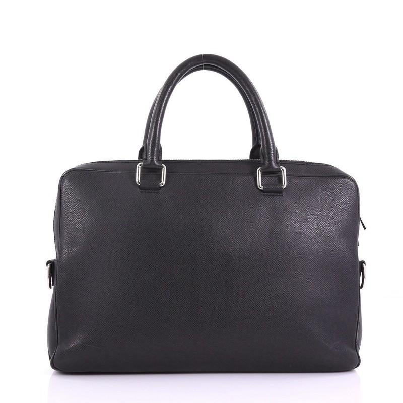 Louis Vuitton Porte-Documents Business Bag Taiga Leather PM, In Good Condition In NY, NY