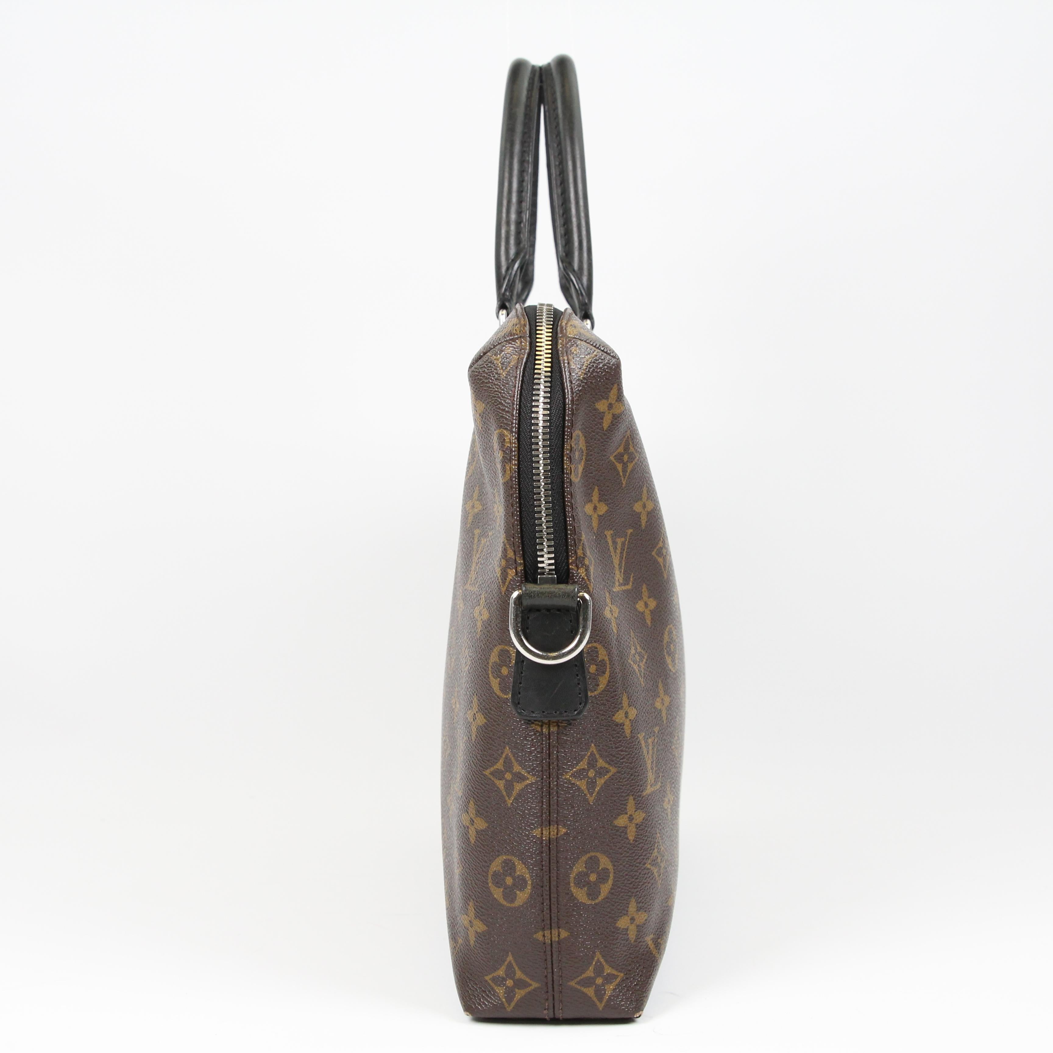 Louis Vuitton Porte Documents Jour leather bag For Sale 11
