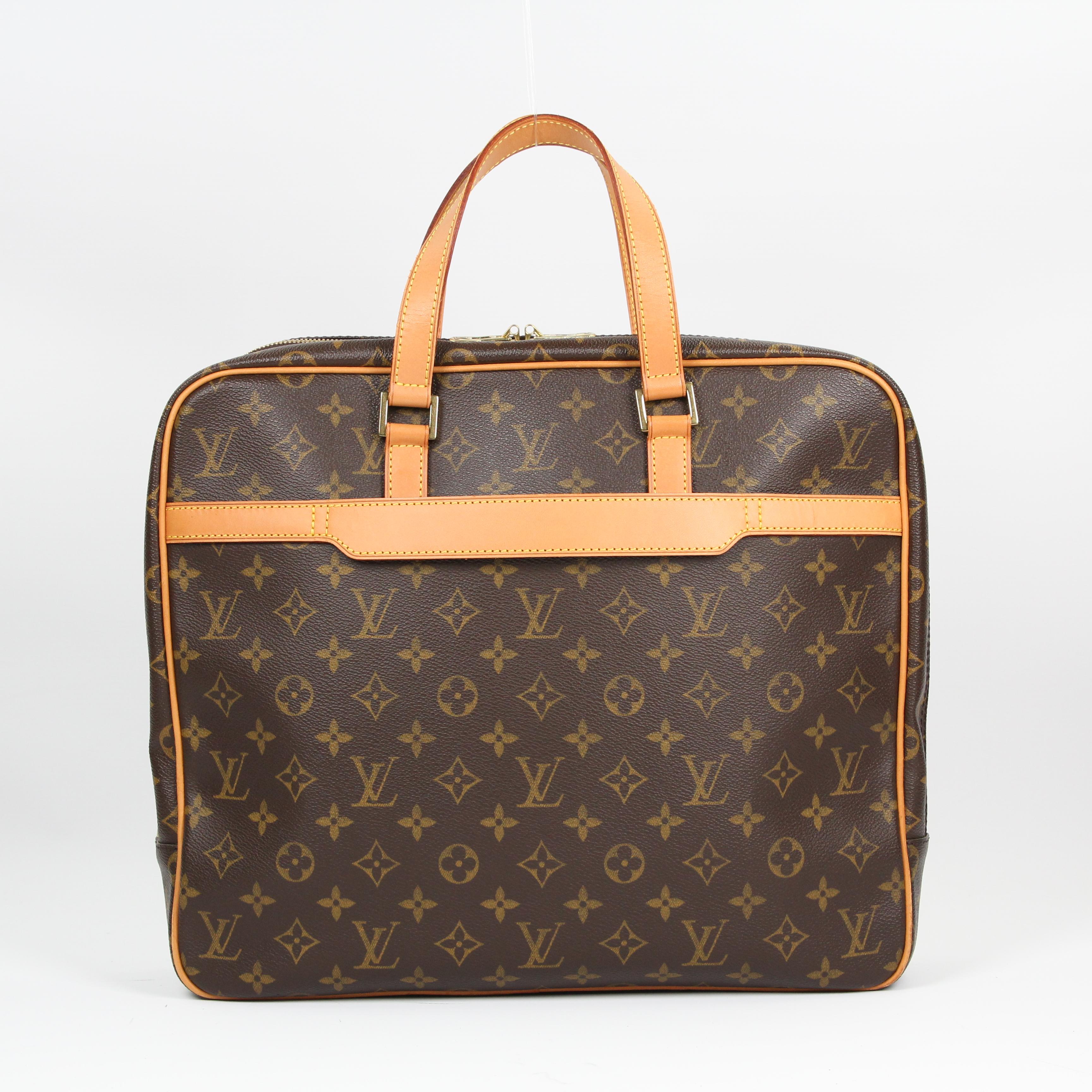 Louis Vuitton  Porte Documents Pegase Soft Briefcase For Sale 8