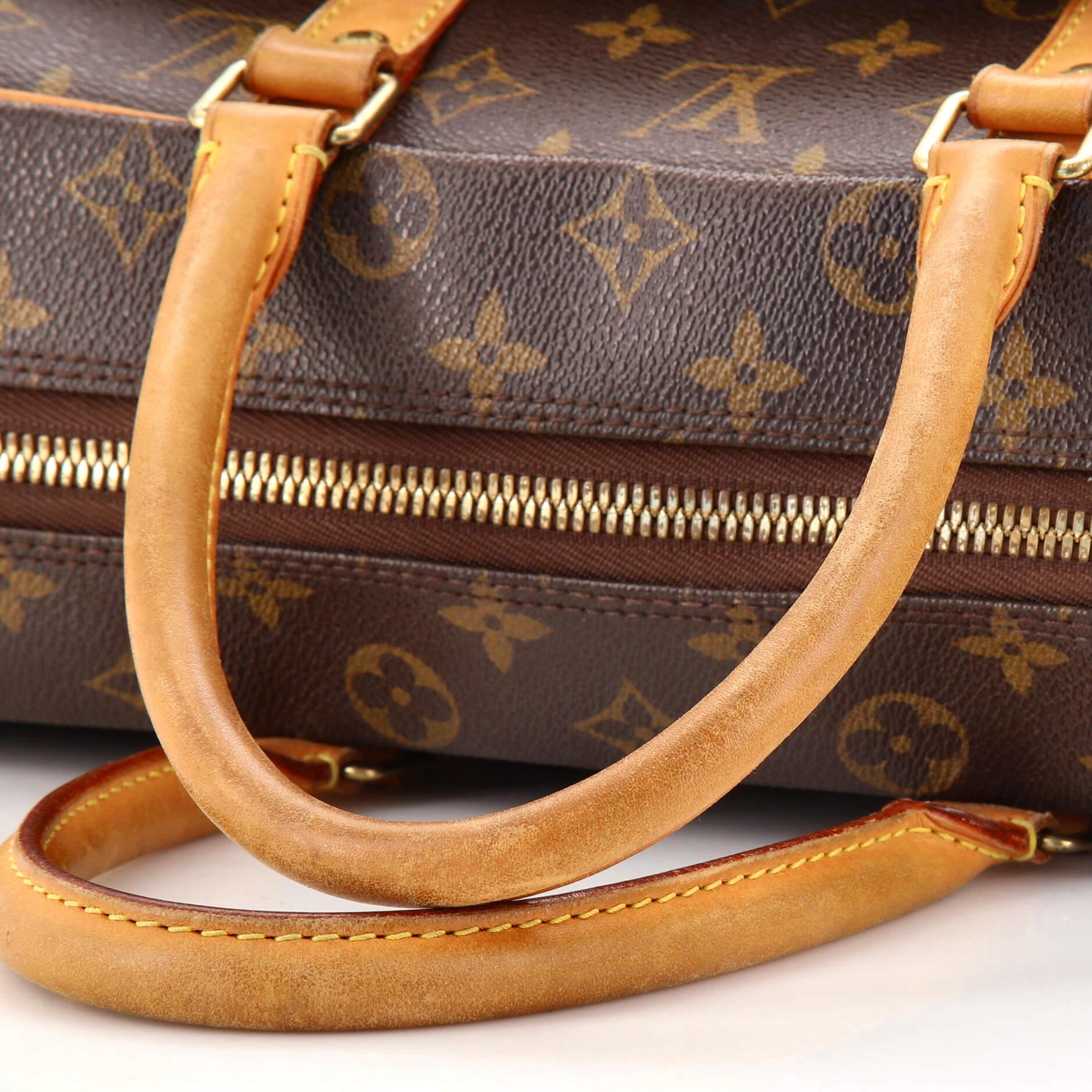 Louis Vuitton Porte-Documents Voyage Bag Monogram Canvas GM In Fair Condition In NY, NY