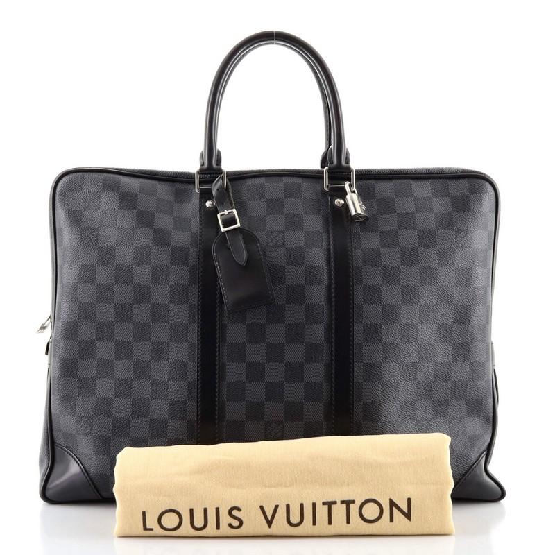 Condition: Very good. Odor in interior. Creasing and light wear on exterior, wear and scuffs on base corners, slight indentation on handles, scratches and tarnish on hardware.
Accessories: Dust Bag, Lock, Luggage Tag
Measurements: Handle Drop 4.5