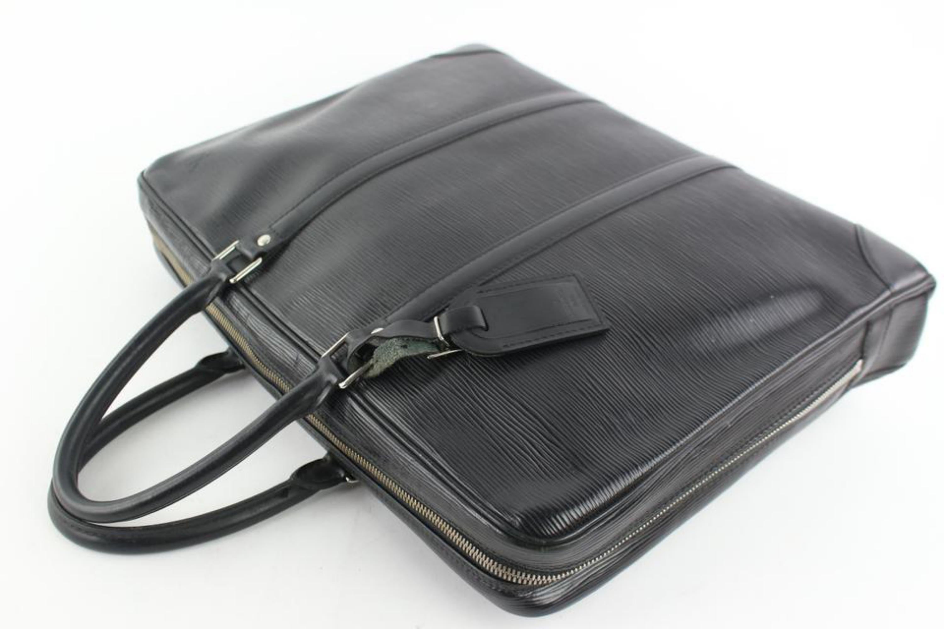Louis Vuitton Porte-Documents Voyage Porte Noir 15lz0914 Black Leather LaptopBag In Good Condition For Sale In Forest Hills, NY