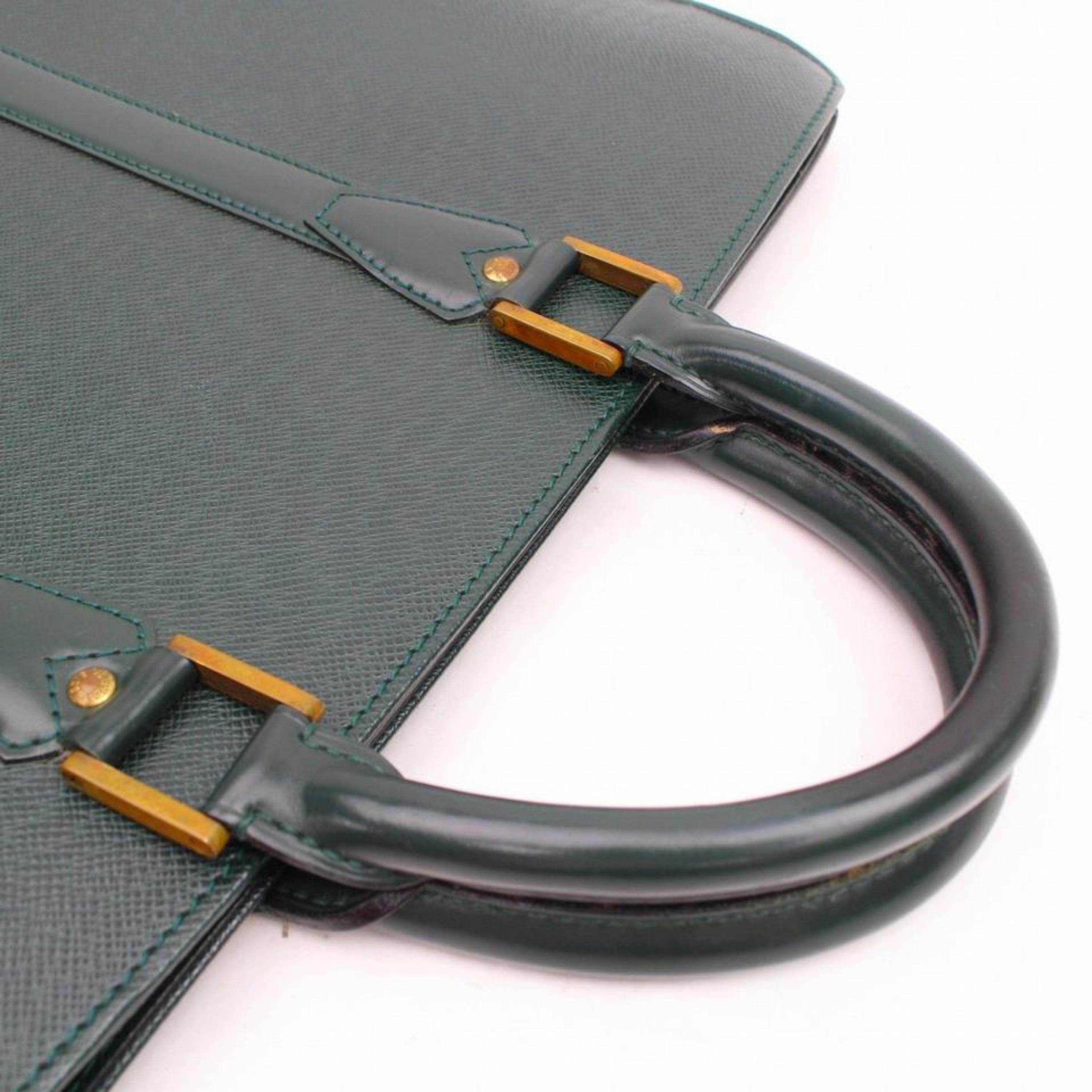 Louis Vuitton Porte Epicea Taiga Documents Lozan 868154 Green Leather Laptop Bag For Sale 4