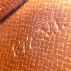 Louis Vuitton Porte Lena Fold Over Beige Epi 872662 Light Brown Leather Clutch