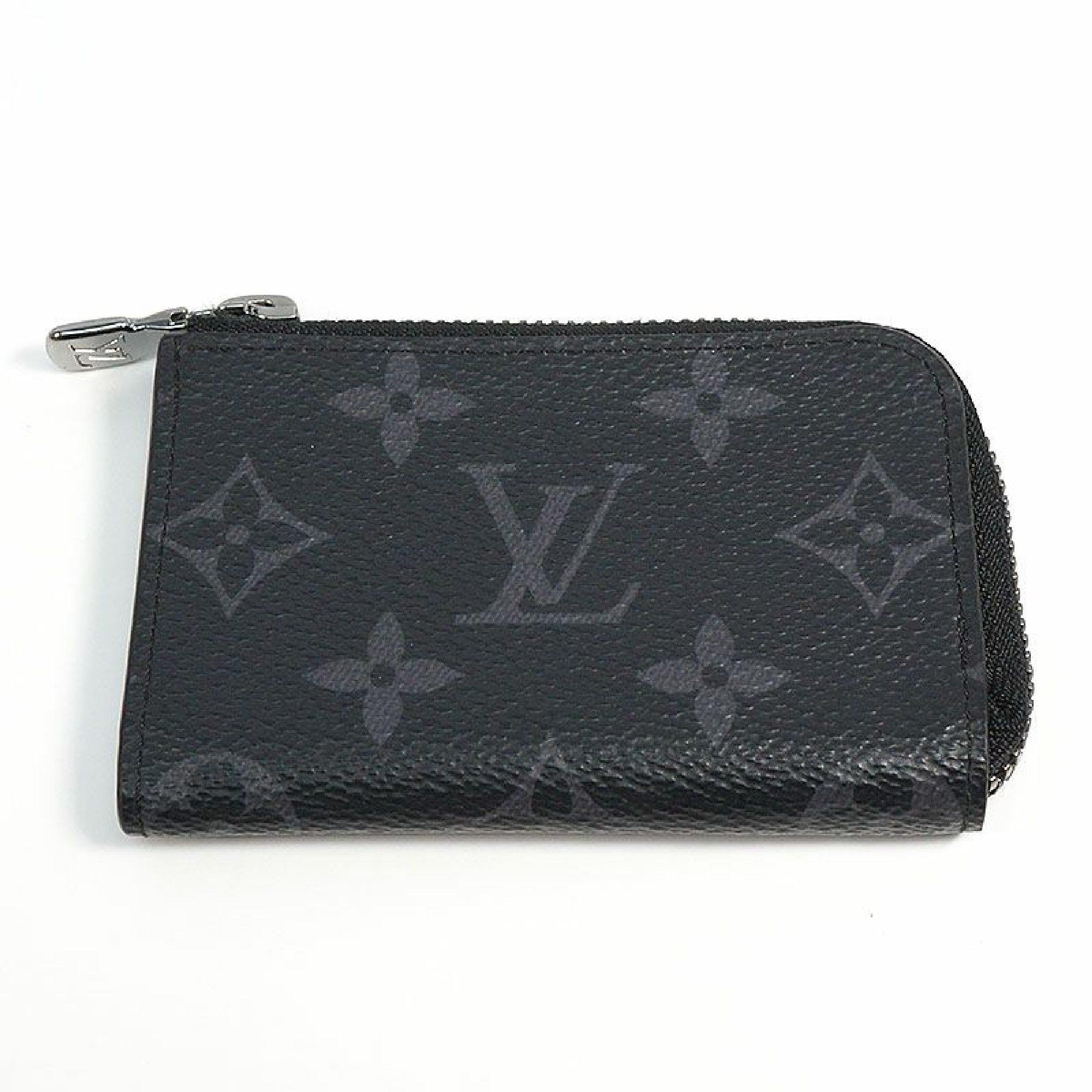 An authentic LOUIS VUITTON Portumone Jules Mens coin case M63536 The outside material is Monogram eclipse canvas. The pattern is Portumone  Jules. This item is Contemporary. The year of manufacture would be 2019.
Rank
A Good Condition
There are