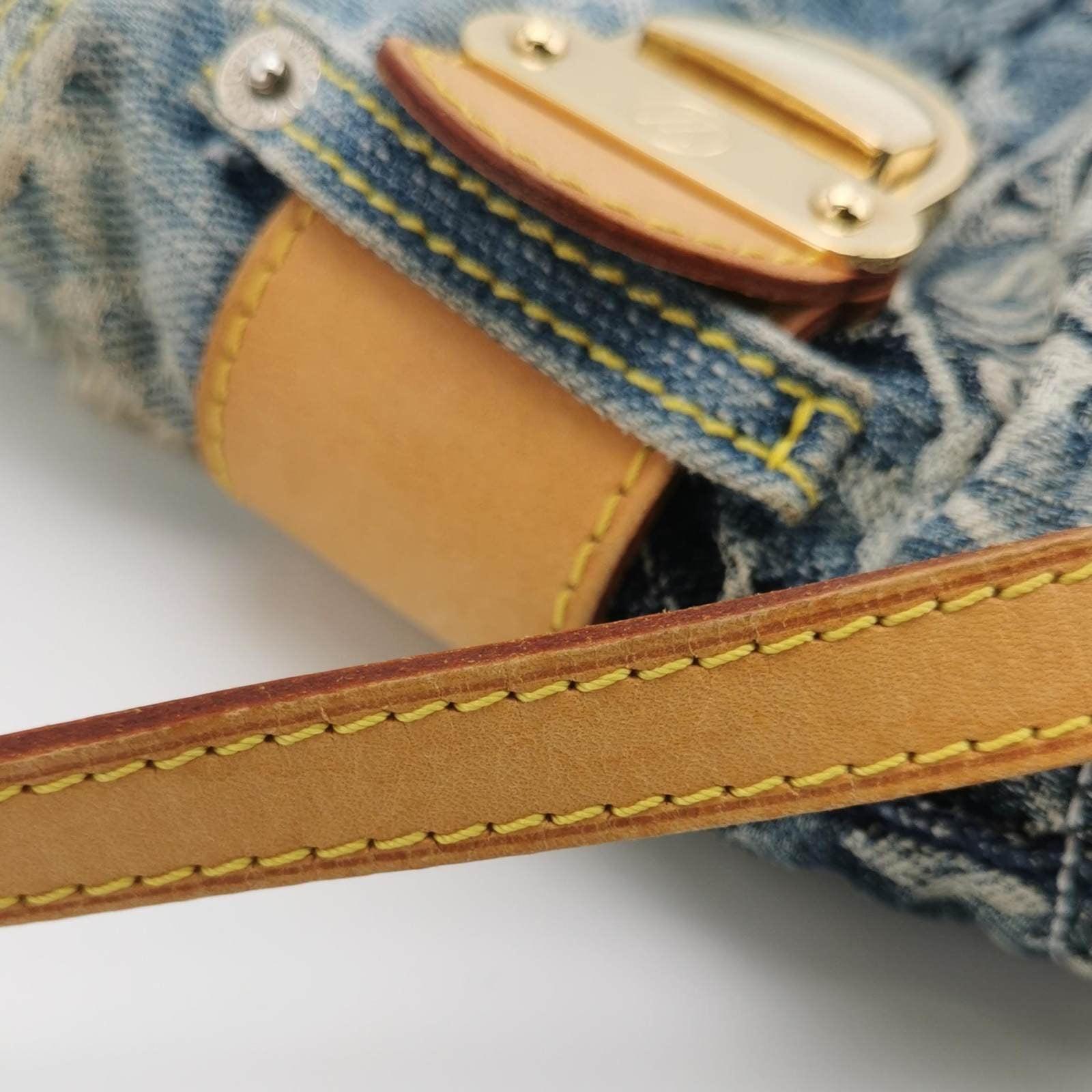 Louis Vuitton Postie Patchwork Monogramm Denim Blau Messenger Bag aus Denim 6