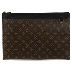 LOUIS VUITTON, Pouch in brown monogram leather