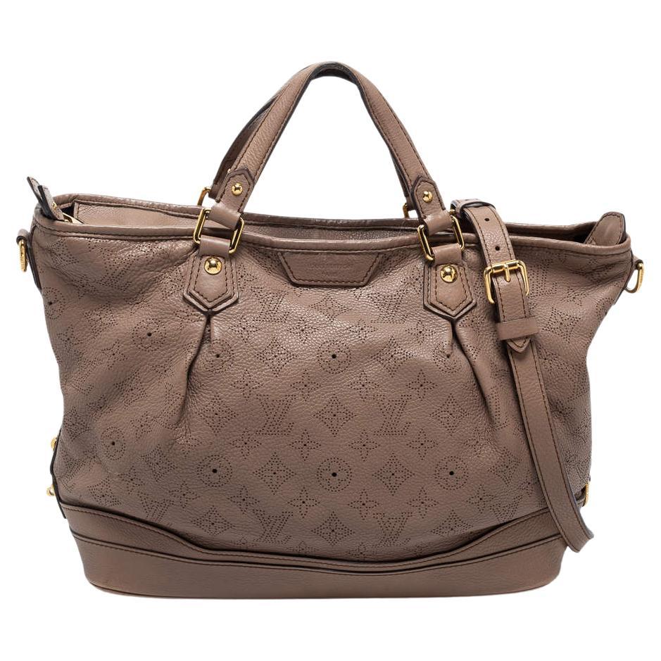 Louis Vuitton Poudre Mahina Leather Stellar PM Bag For Sale
