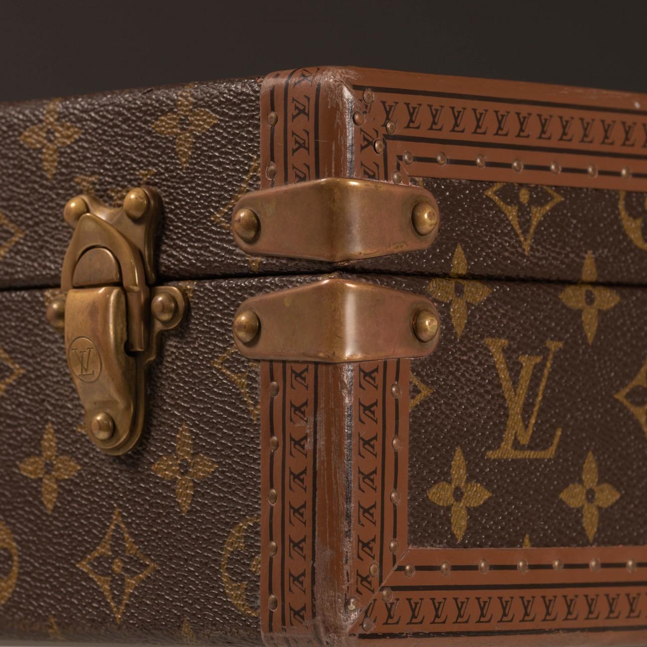 Louis Vuitton 'President' Attaché Case, circa 1995 6