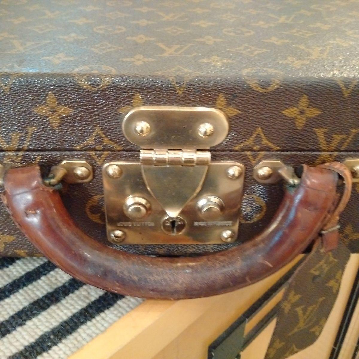 Polished Louis Vuitton Président Briefcase Humidor in Monogramme Canvas, 1960s