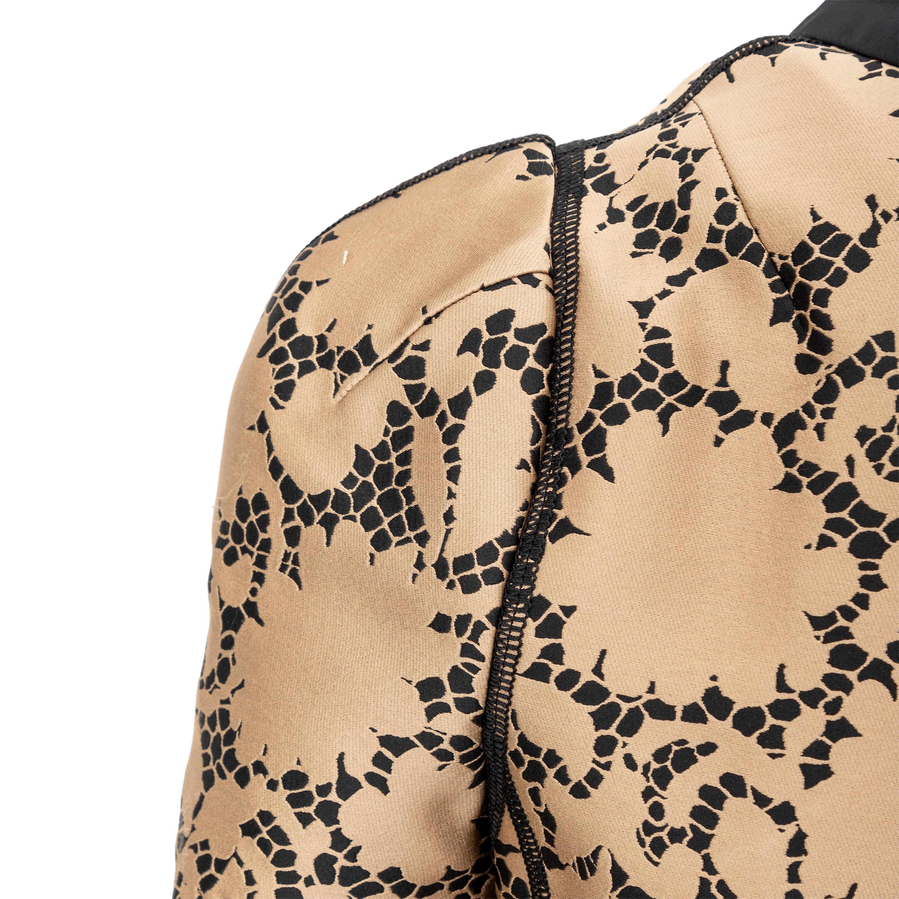 Louis Vuitton Printed Top with Collar - '10s For Sale 10
