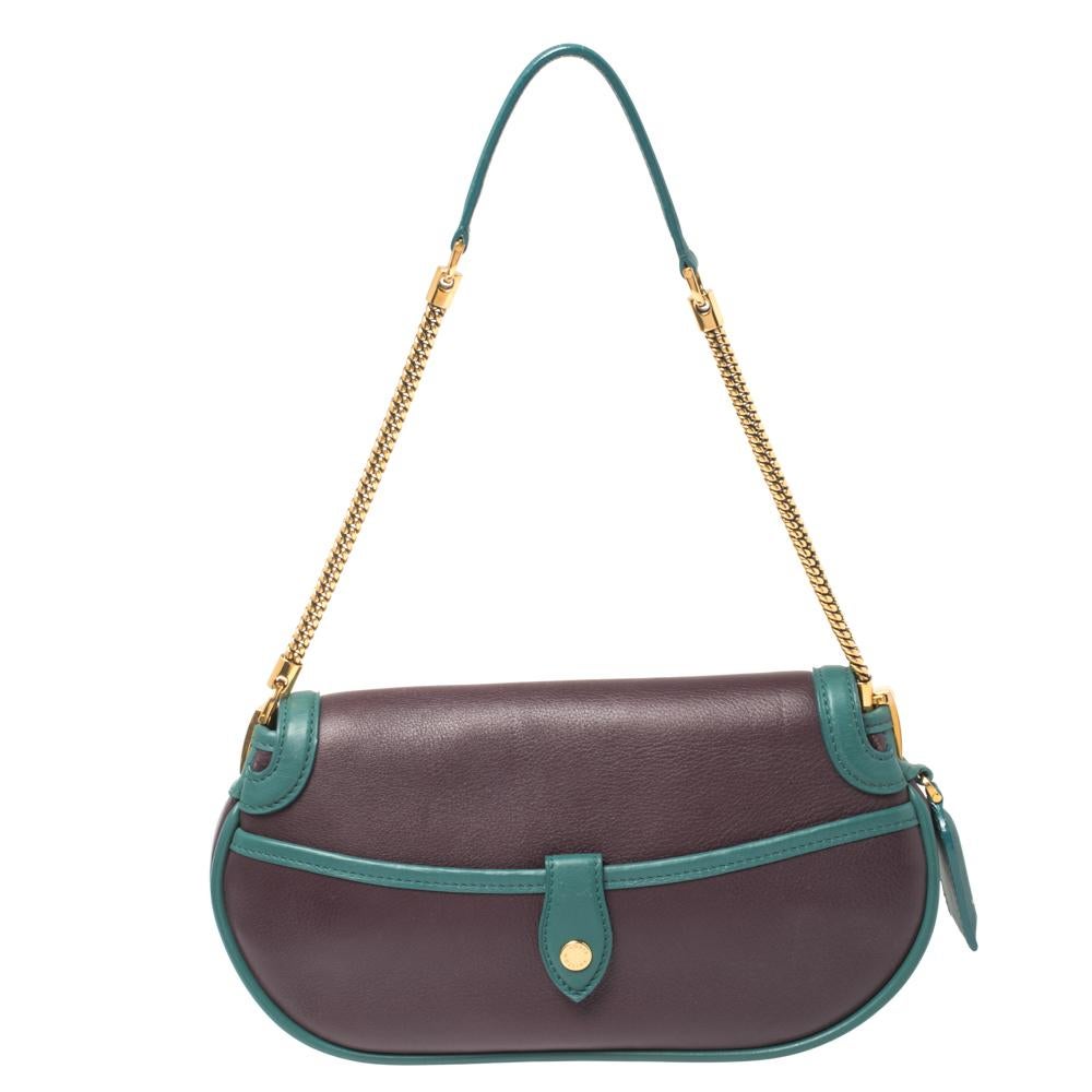 Louis Vuitton is known for its perfection in design, and this handbag is no different. Practical and feminine, this bag crafted from leather and decorated with a front flap that opens to a spacious interior for your essentials. Look chic when you