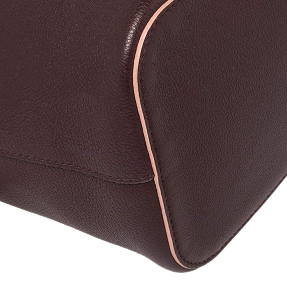 Louis Vuitton Prune Leather Lockme Bucket BagIncludes Original Dustbag 2