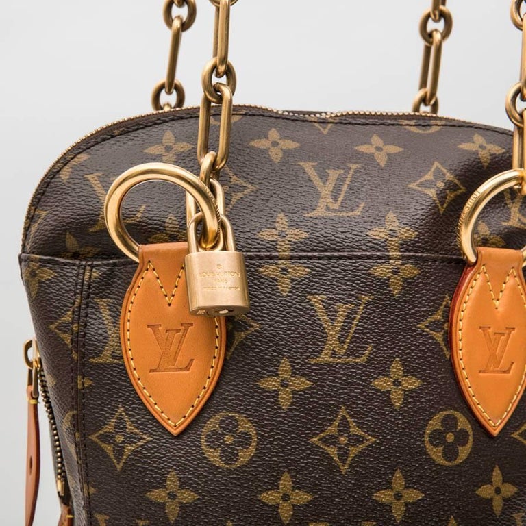 Louis Vuitton x Karl Lagerfeld 2014 pre-owned Punching PM shoulder