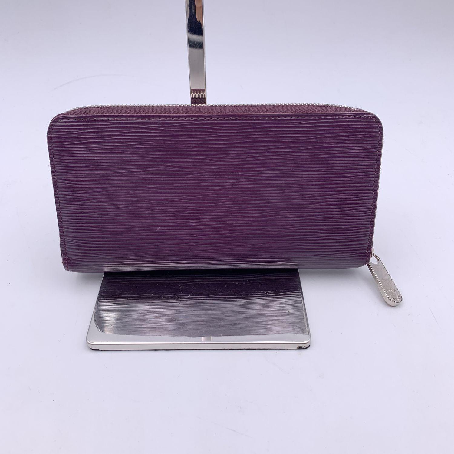 Women's Louis Vuitton Purple Epi Leather Zippy Long Continental Wallet