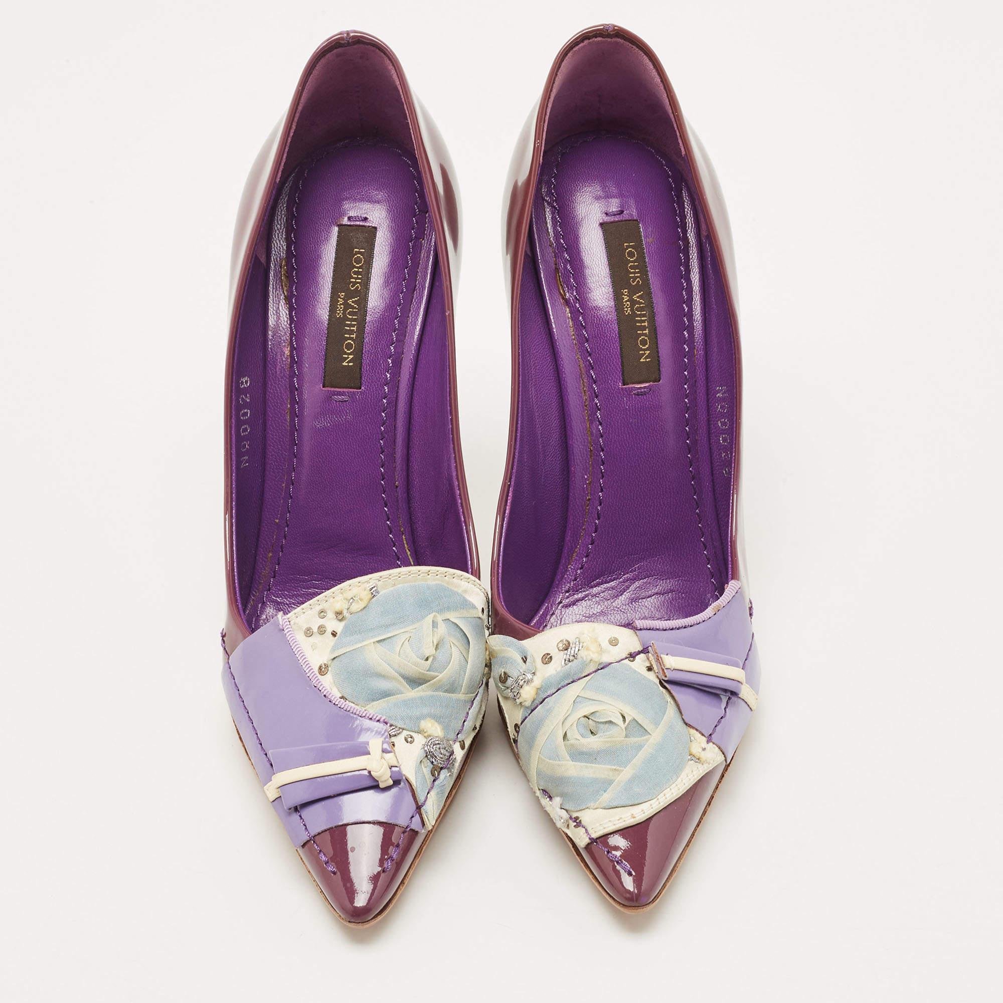 Brown Louis Vuitton Purple Patent Leather Riviera Pumps Size 34 For Sale