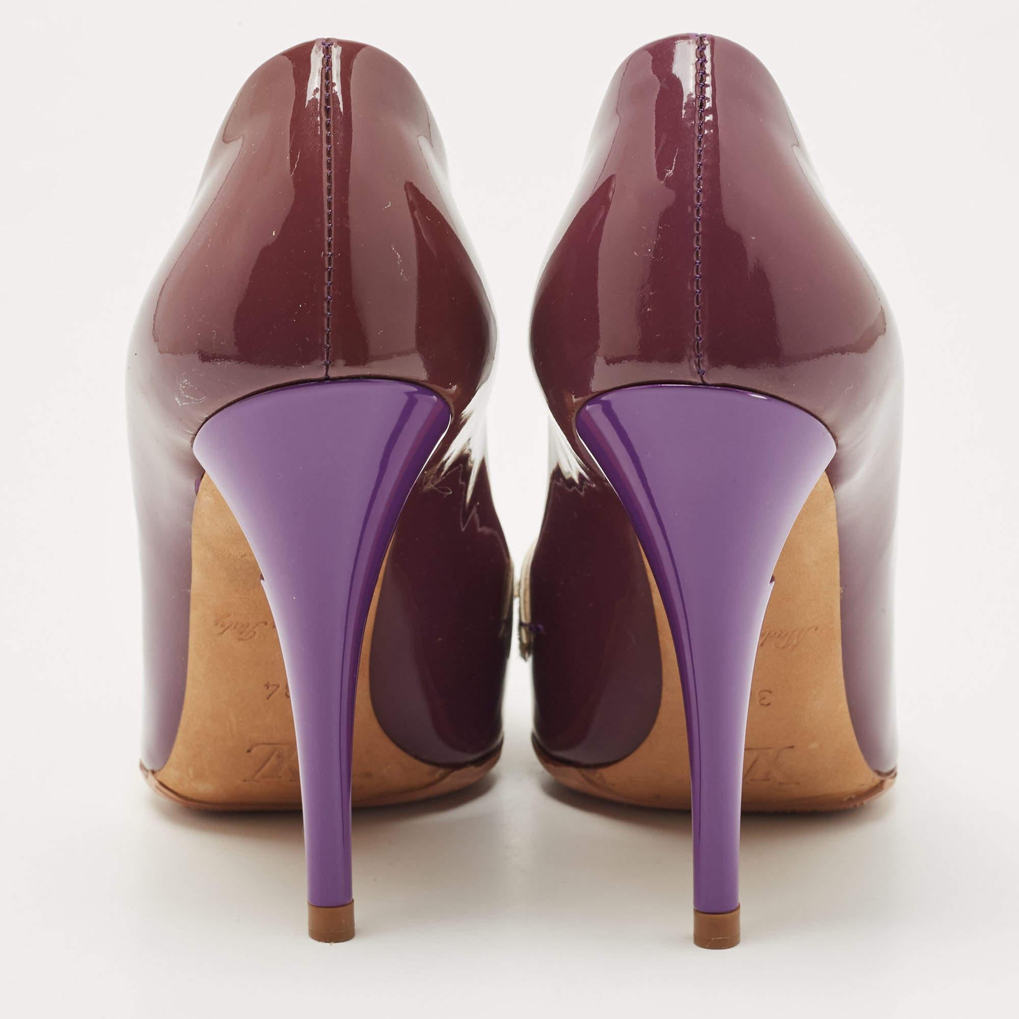 Women's Louis Vuitton Purple Patent Leather Riviera Pumps Size 34 For Sale