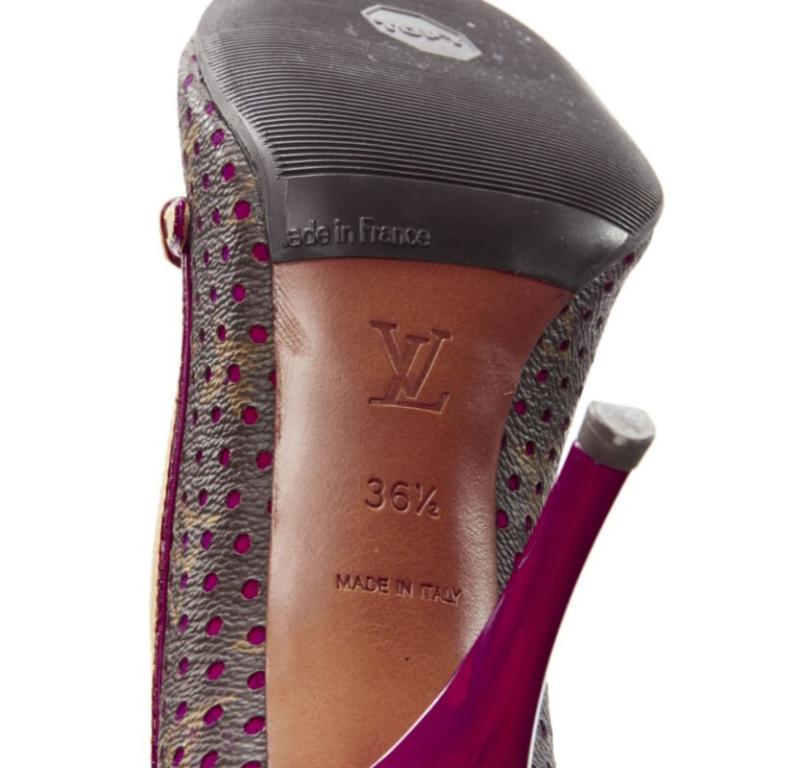Louis Vuitton - Chaussures à talons compensés à bout ouvert avec monogramme, violettes, EU36,5 en vente 5