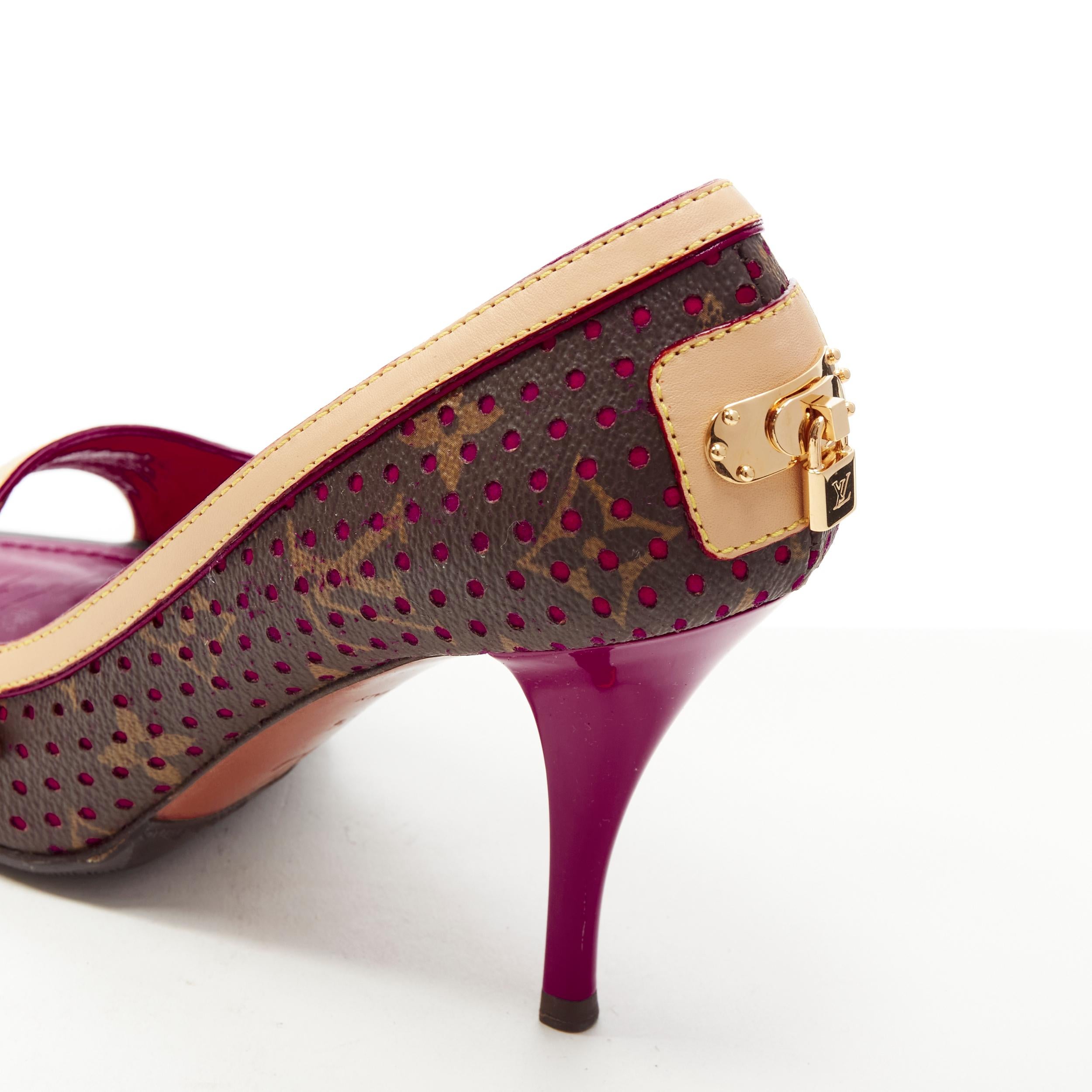 Louis Vuitton - Chaussures à talons compensés à bout ouvert avec monogramme, violettes, EU36,5 en vente 3