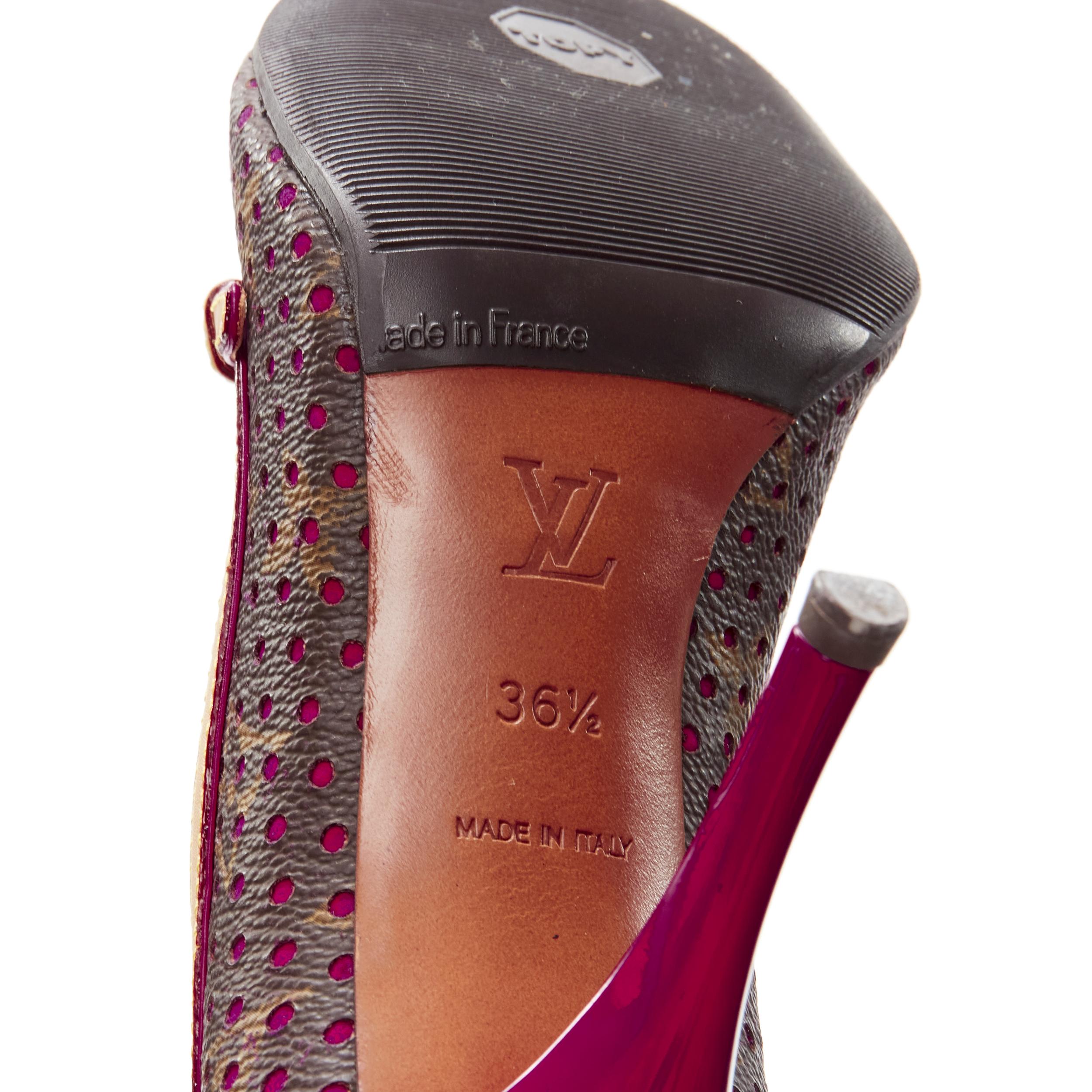 Louis Vuitton - Chaussures à talons compensés à bout ouvert avec monogramme, violettes, EU36,5 en vente 5