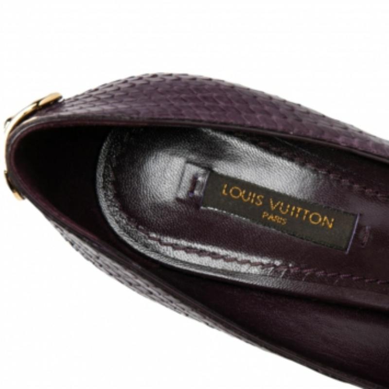 Louis Vuitton Pitón Morado ¡Oh, de verdad! Bombas de plataforma Peep Toe Talla 36.5 en venta 3