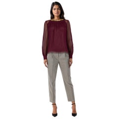 Louis Vuitton Top de seda púrpura con cuello escarpado Talla M