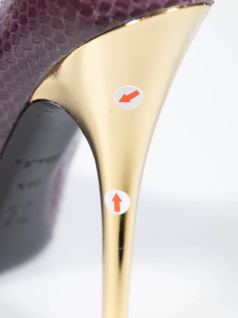 Louis Vuitton Purple Snakeskin Oh Really! Heels Size IT 38.5 For Sale 2